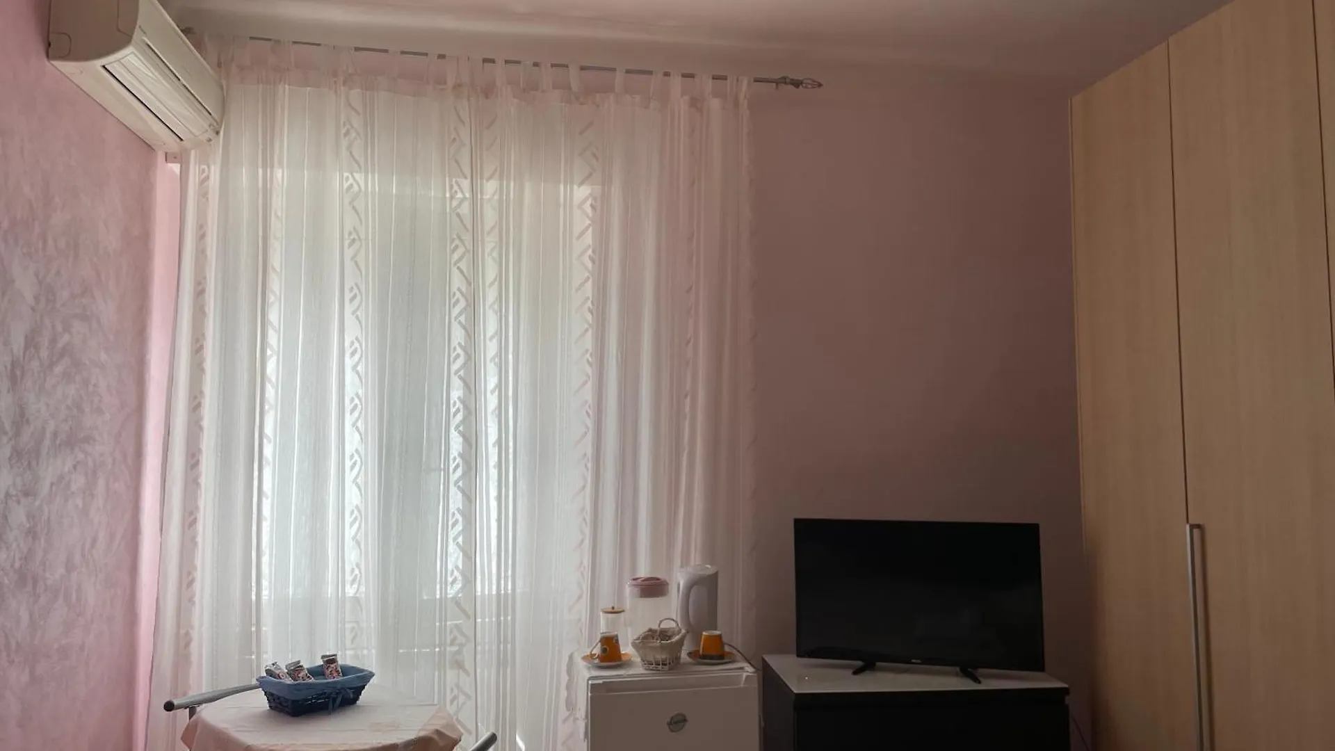 Francesca Bed & Breakfast La Spezia
